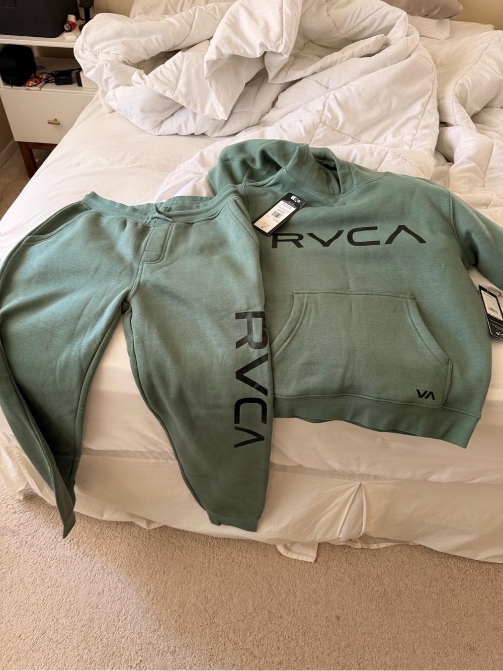 RVCA Green Pullover Hoodie and Joggers Set